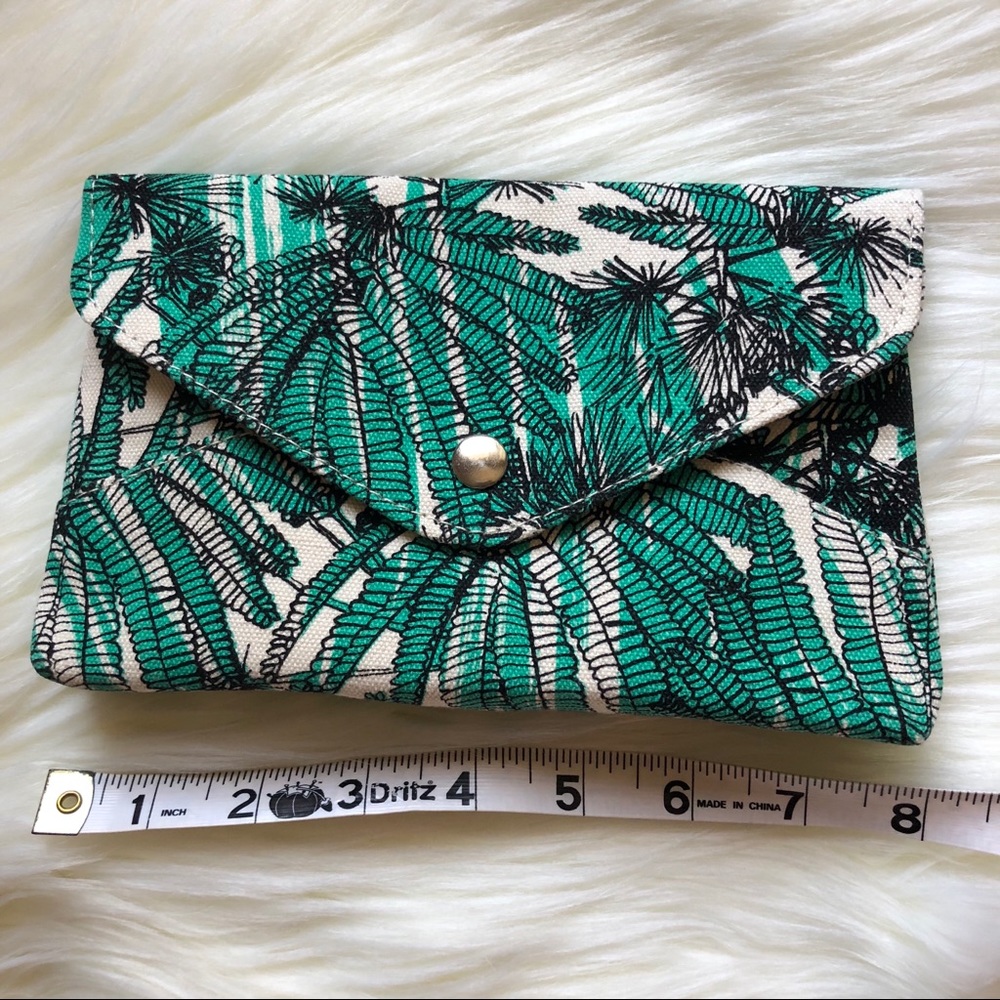 Origins Make-up Bag - Picture 3 of 8